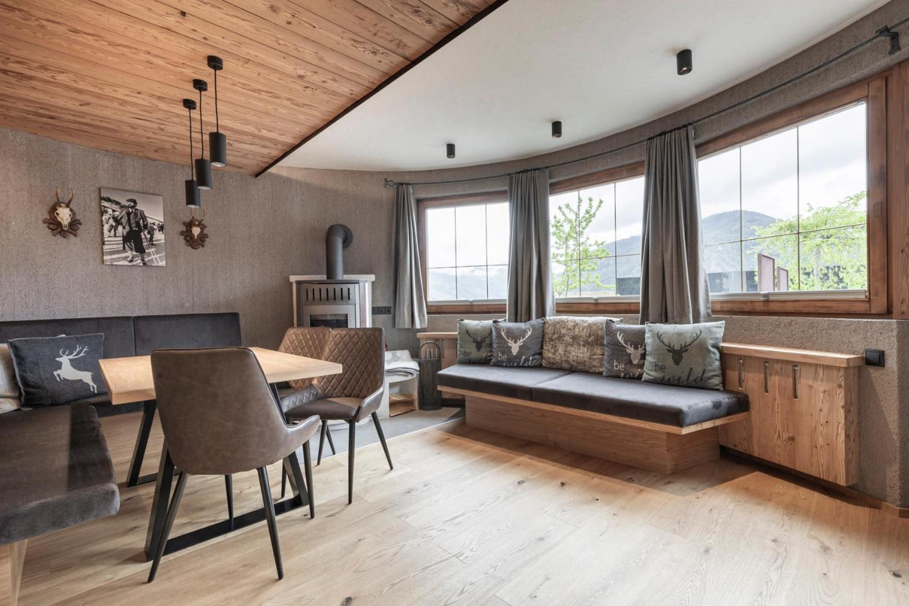Naturlodge Ladis Ehemals Alpenlodge Alexander Inklusive Sommer Bergbahnticket المظهر الخارجي الصورة