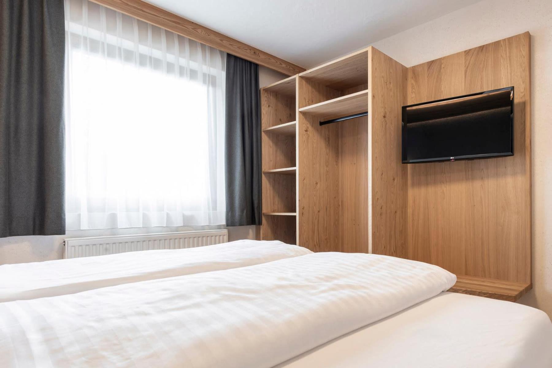 Naturlodge Ladis Ehemals Alpenlodge Alexander Inklusive Sommer Bergbahnticket المظهر الخارجي الصورة
