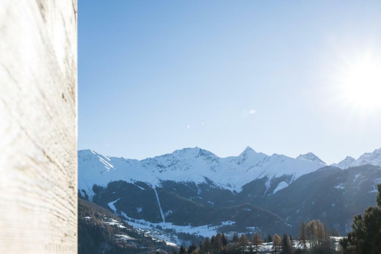 Naturlodge Ladis Ehemals Alpenlodge Alexander Inklusive Sommer Bergbahnticket المظهر الخارجي الصورة
